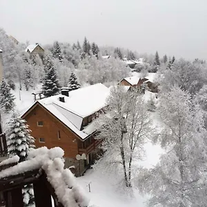 https://studio-ax-trois-domaines-100m-des-pistes-bonascre.midi-pyreneeshotels.com
